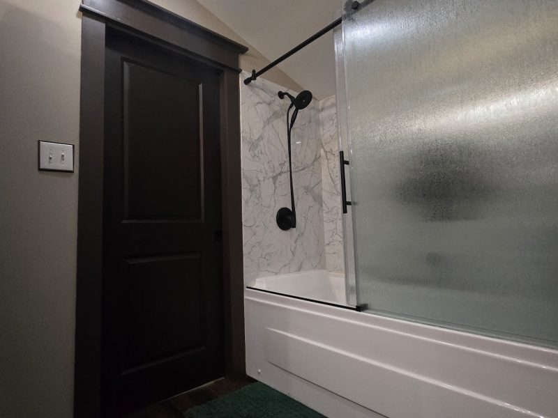 Marble Master Bath with Jetted Tub