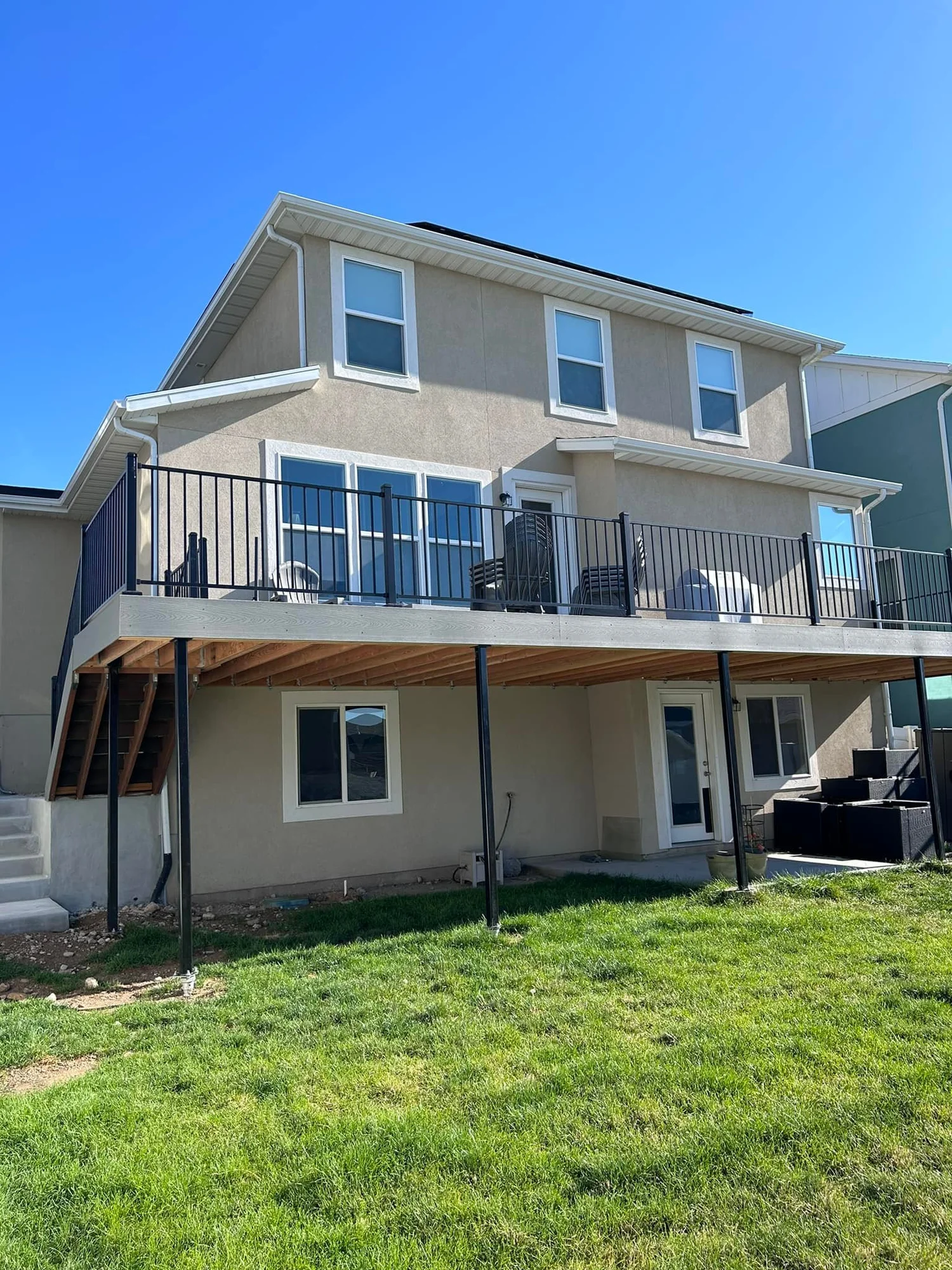Elevated Composite Deck & Steel Rail