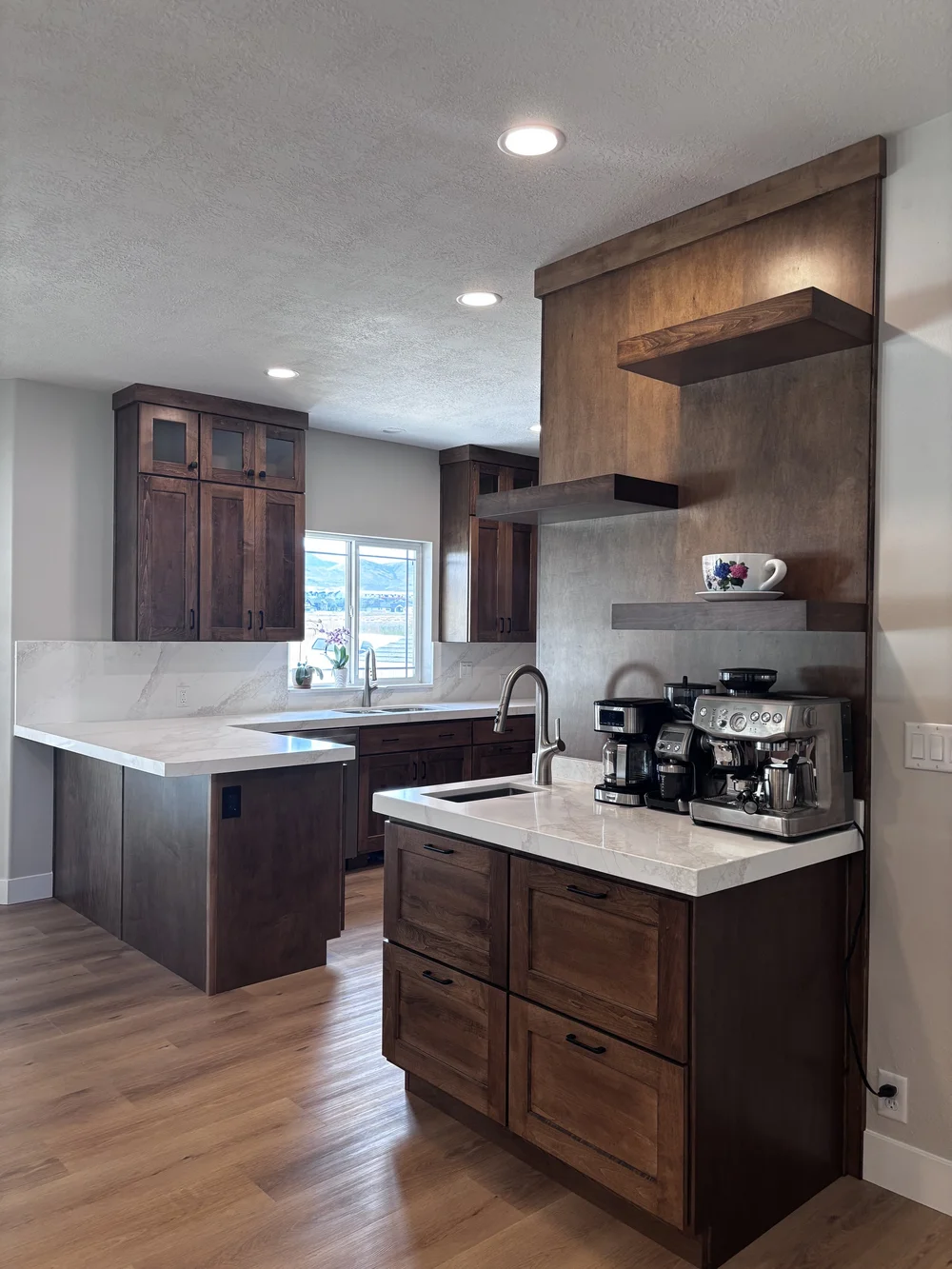 Walnut Shaker Kitchen with Quartz & Coffee Bar