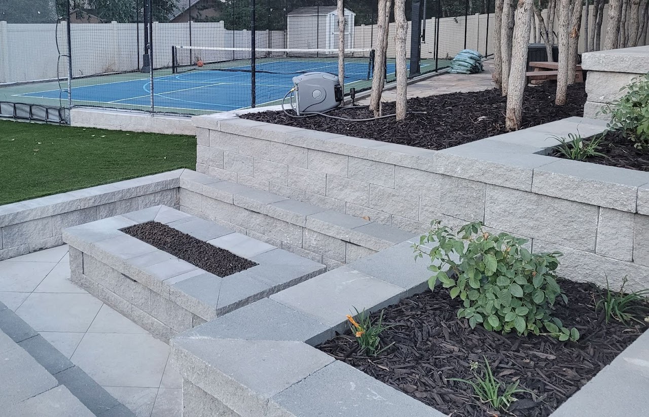 Fire Pit Patio & Sport Court Backyard