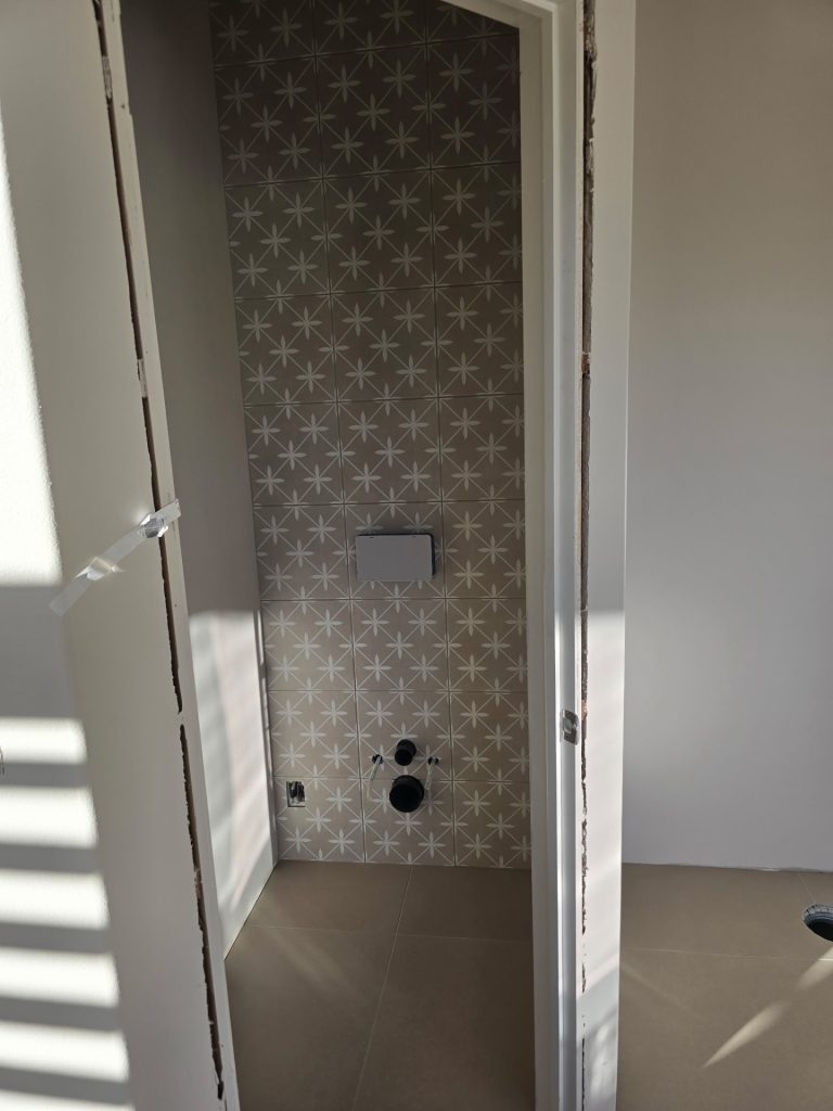 Wood-Plank Tile Master Bath photo 5